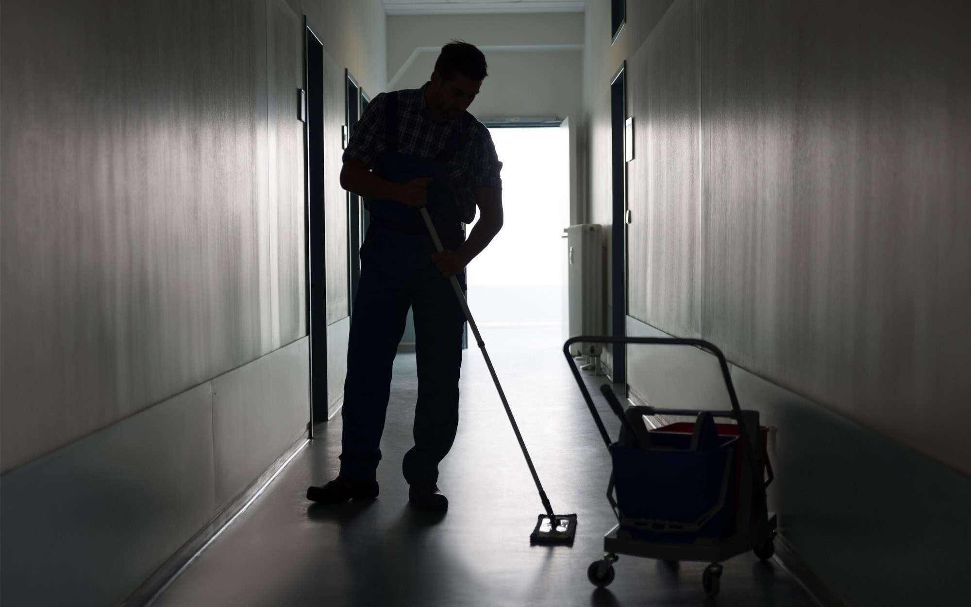 The Essential Role Of Day Porter Services In Maintaining A Professional Business Environment